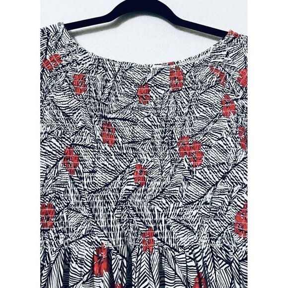 J Jill Womens Medium Floral Smocked Tunic Top 3/4 Sleeve Knit Stretch Boho - Picture 3 of 9